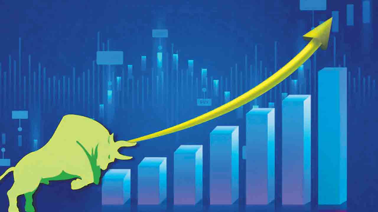 లాభాల్లో దేశీయ మార్కెట్లు