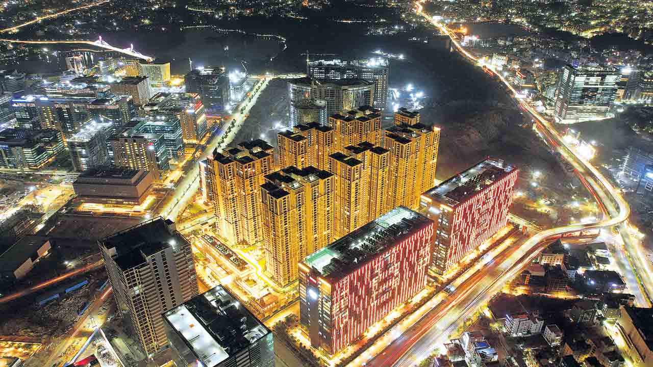 జీసీసీల పవర్‌హౌస్‌ హైదరాబాద్‌.. కేటీఆర్‌ కృషితో తరలొచ్చిన అంతర్జాతీయ కంపెనీలు