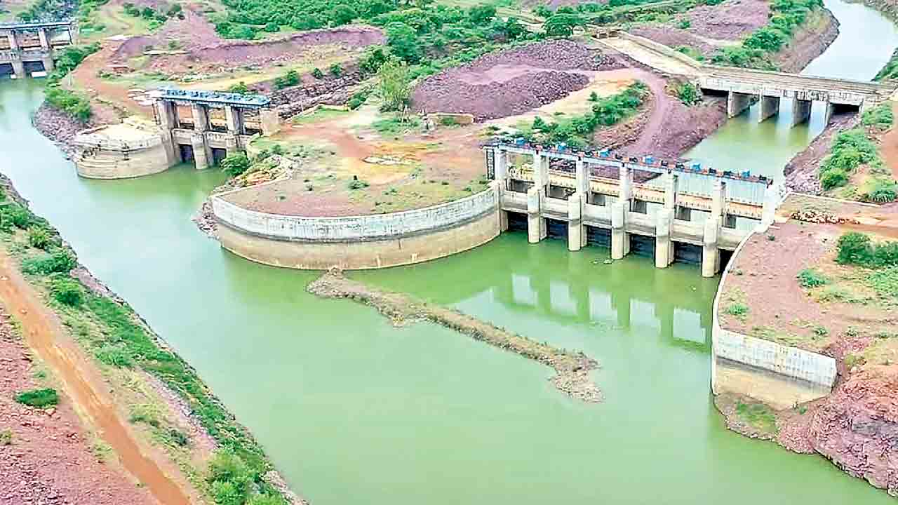 బనకచర్ల ప్రాజెక్టుపై కేంద్రం ముందుకే!.. రేవంత్‌కు 20రోజుల ముందే లేఖ