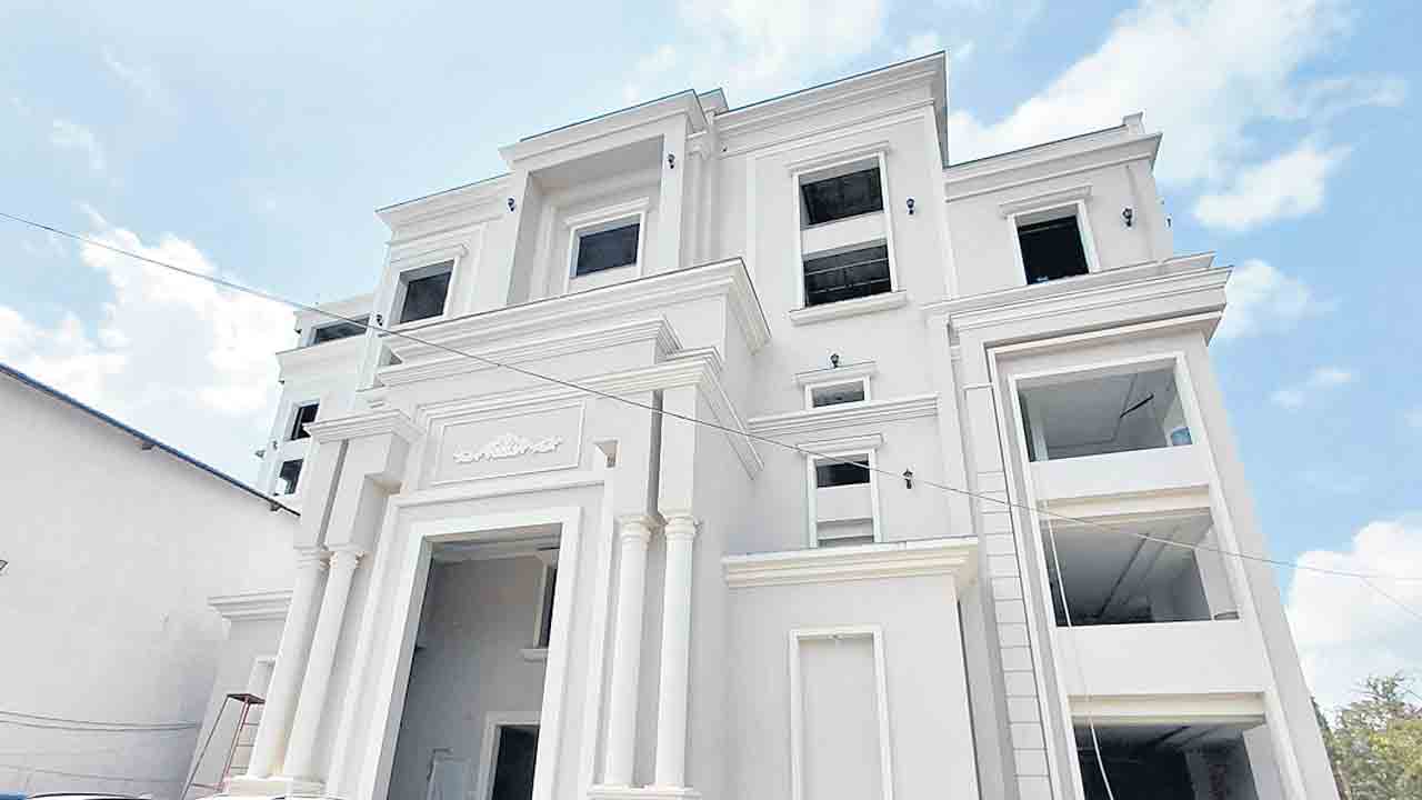 డిస్ట్రిక్ట్‌ క్లబ్‌ అధ్యక్షుడిగా నాగేశ్వర్‌రెడ్డి