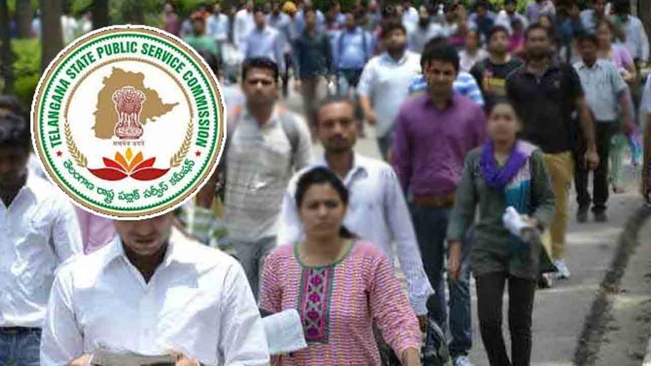 సర్కారు గారడీ.. ప్రైవేట్‌ నౌకరీ