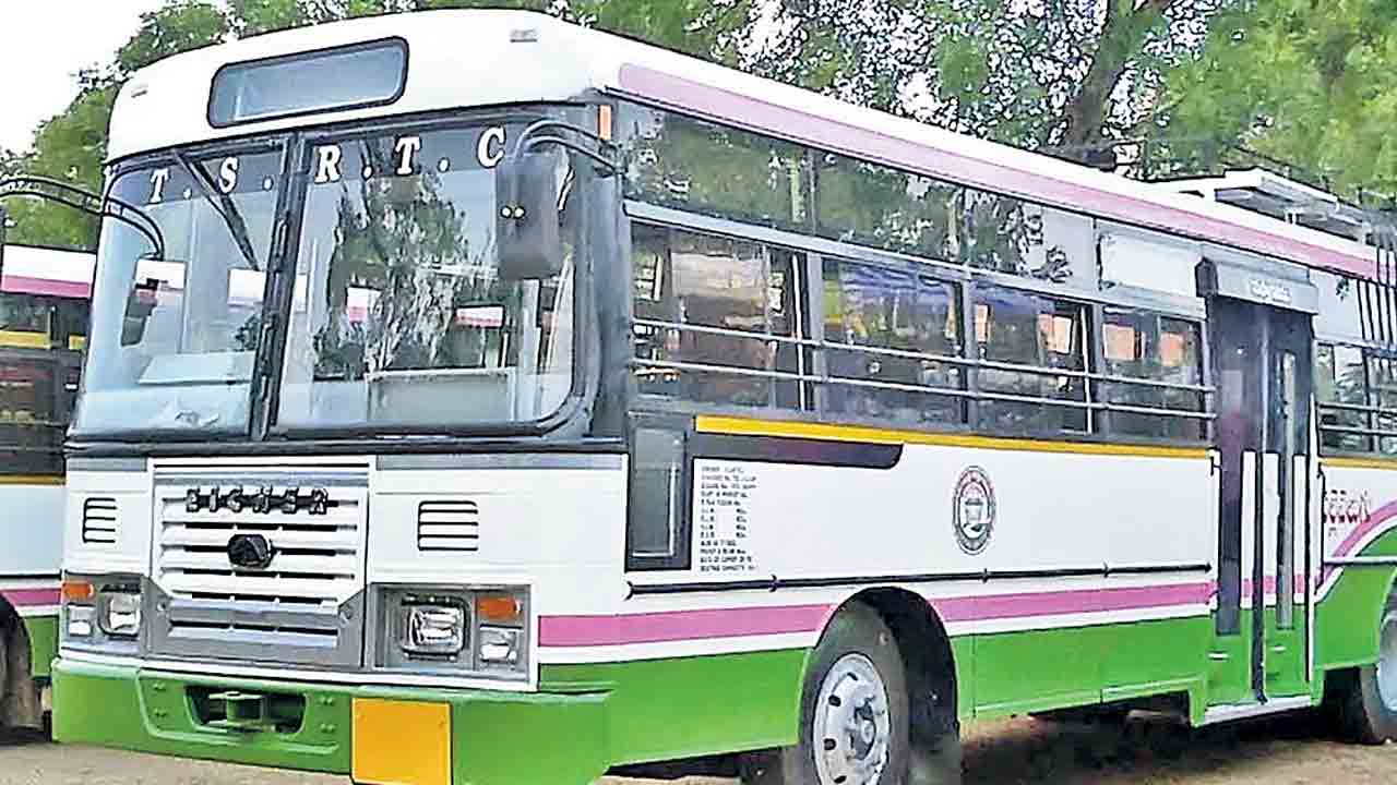 ఆర్టీసీ ‘మహాలక్ష్మి’కి బాకీ 1350 కోట్లు!