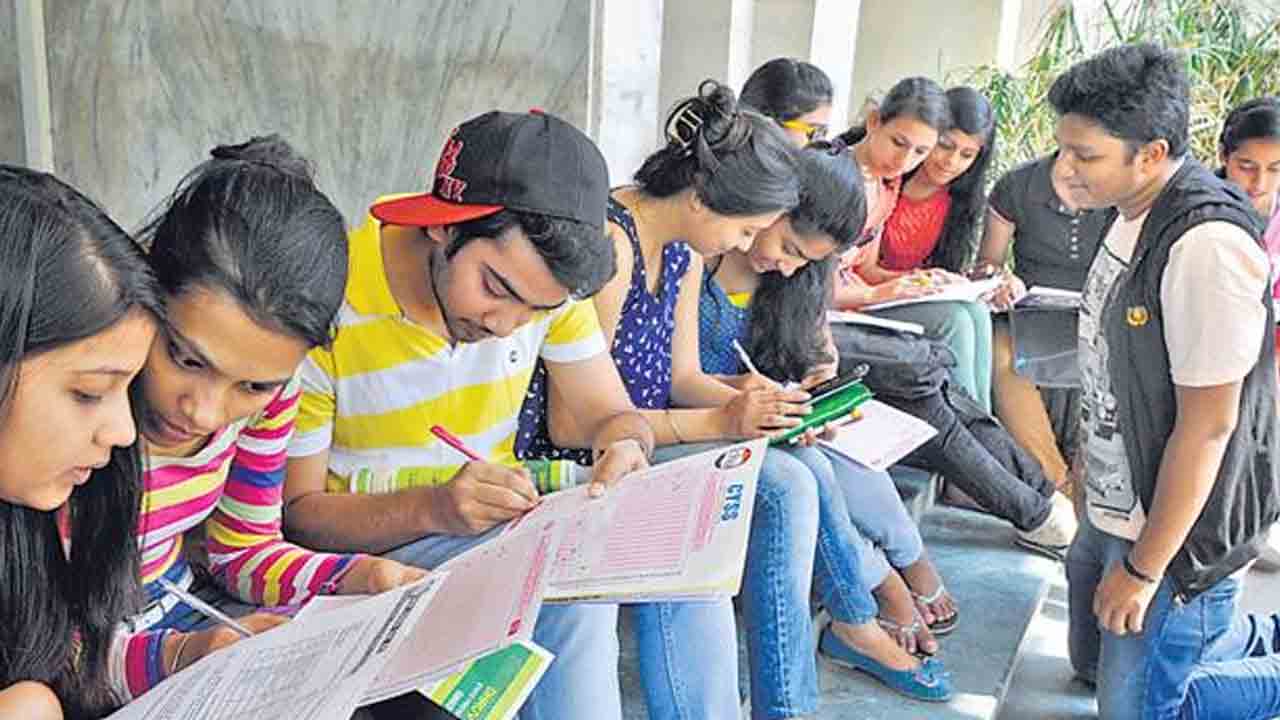 రీయింబర్స్‌మెంట్‌కు, మార్కుల డాటాకు ముడి