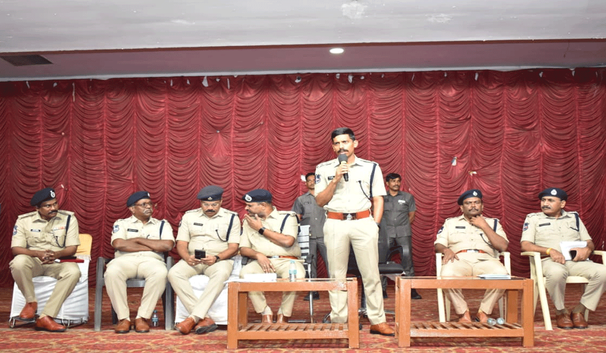 Nizamabad | సీఎం పర్యటన నేపథ్యంలో పటిష్టమైన బందోబస్తు.. పోలీస్ కమిషనర్ సాయి చైతన్య ఆదేశాలు