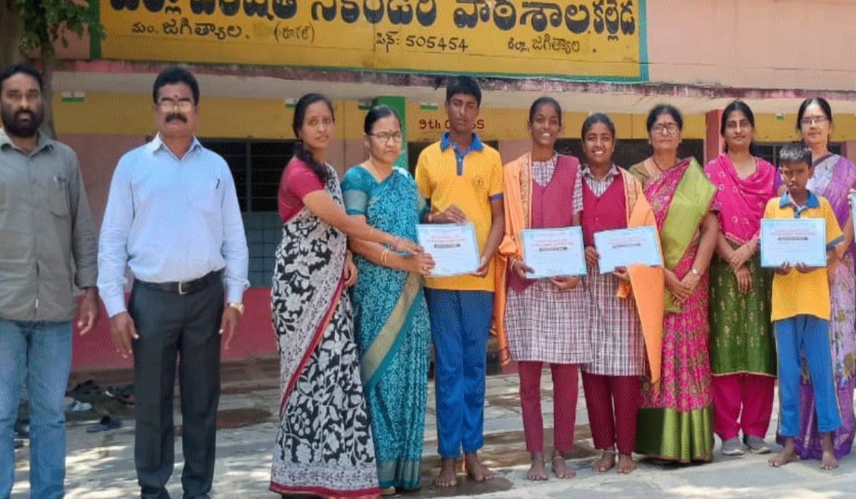 Jagityal | విద్యార్థుల ప్రతిభకు పలువురి ప్రశంసలు.. అభినందించిన ప్రముఖులు