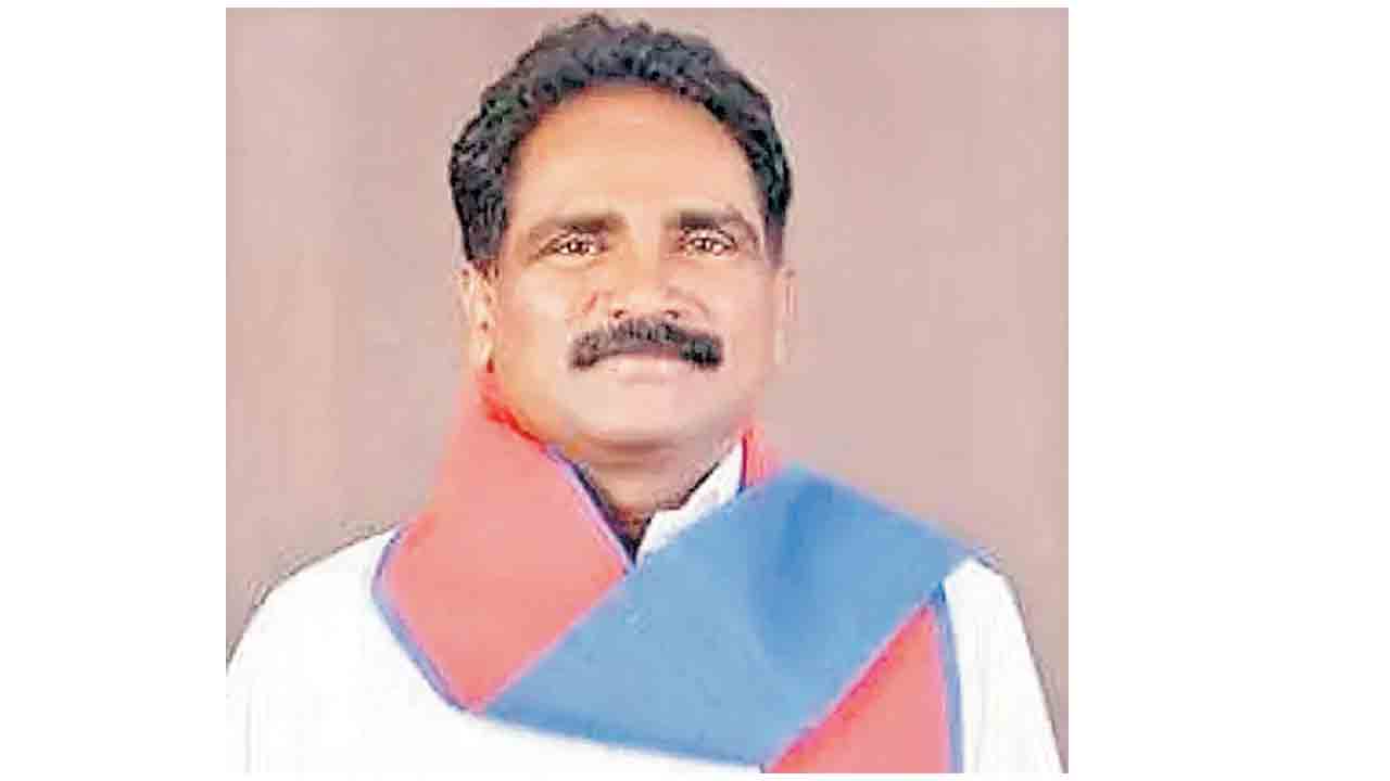 బస్సుచార్జీల పెంపును ఉపహరించుకోవాలి