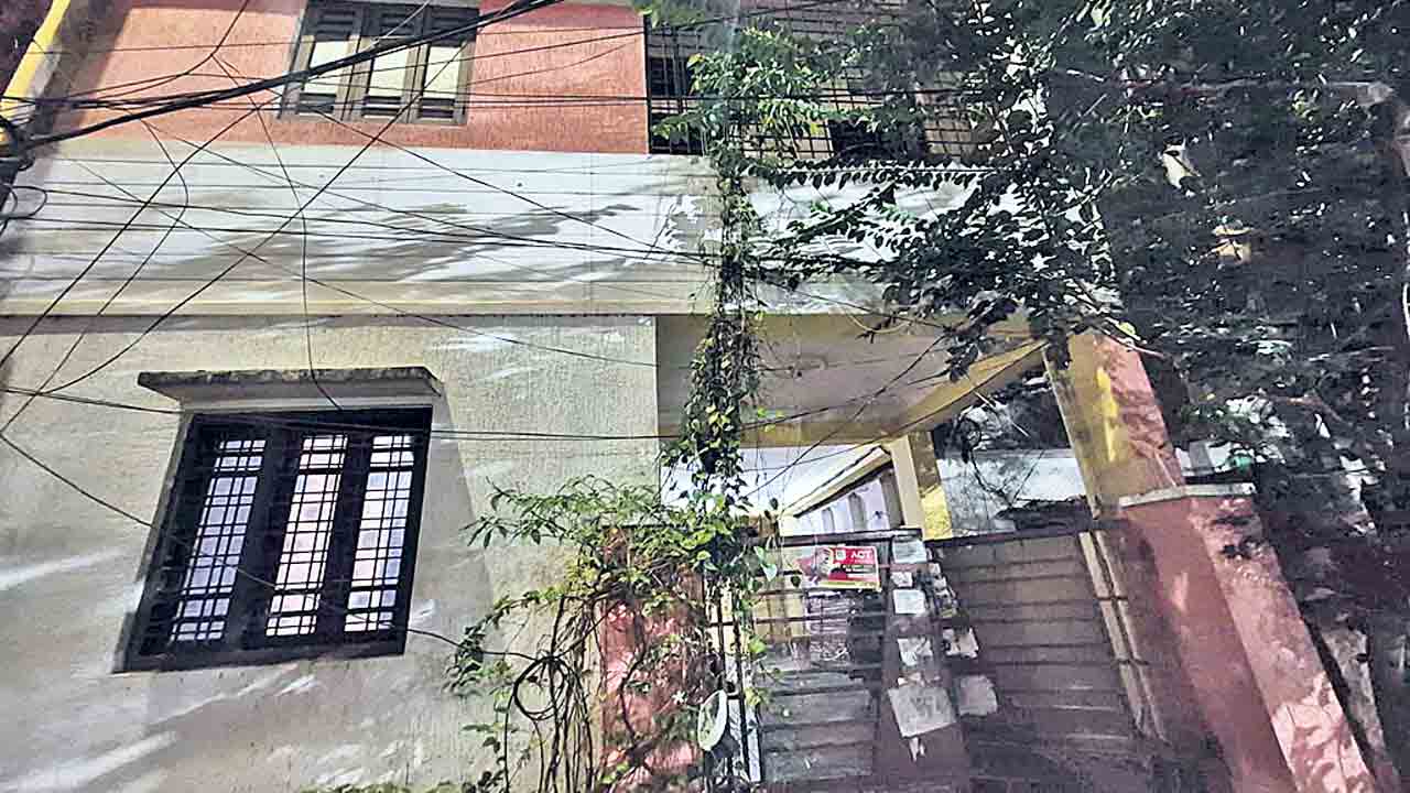 Jubilee Hills By Elections | 80 గజాల ఇంట్లో 24 ఓట్లు.. జూబ్లీహిల్స్‌లో గుట్టలు గుట్టలుగా ఓట్‌చోరీ