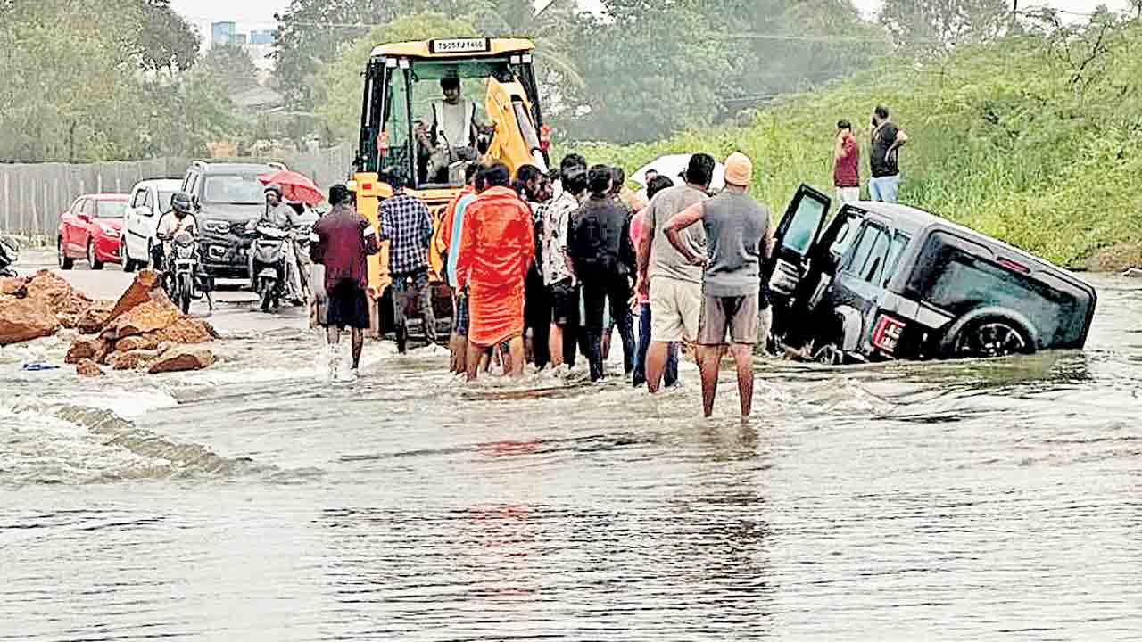 16 జిల్లాలకు ఫ్లాష్‌ ఫ్లడ్‌ ముప్పు!