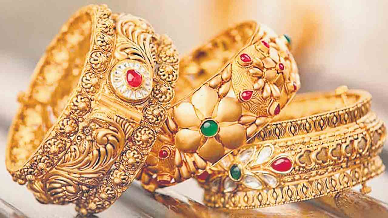 ఆకాశమే హద్దుగా పుత్తడి.. రికార్డుస్థాయికి చేరుకున్న పదిగ్రాముల పుత్తడి ధర