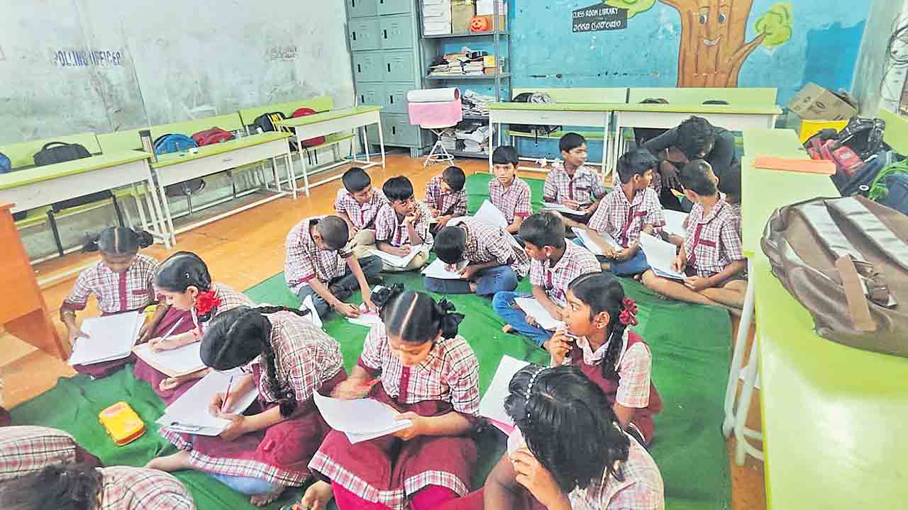 ‘మీరిచ్చే పుస్తకాలు.. ఆ పిల్లలకు నేస్తాలు