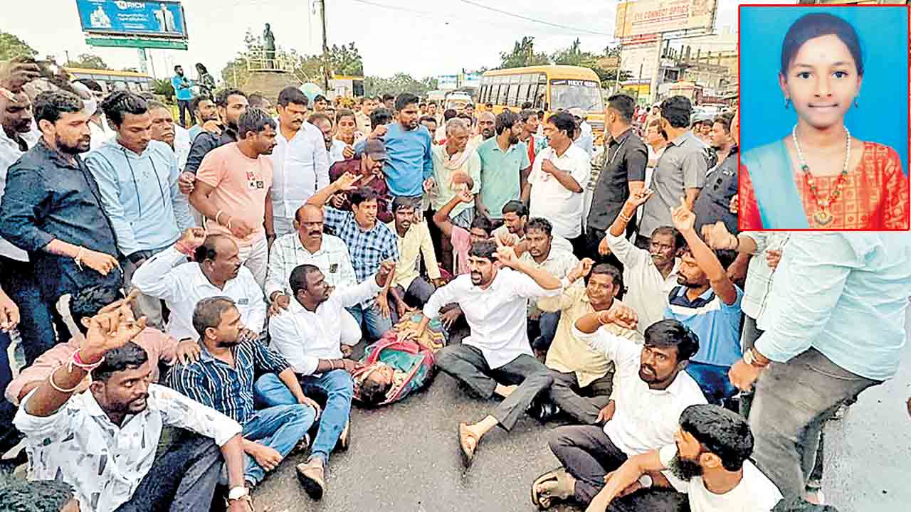 గురుకులంలో టెన్త్ విద్యార్థిని ఆత్మహత్య