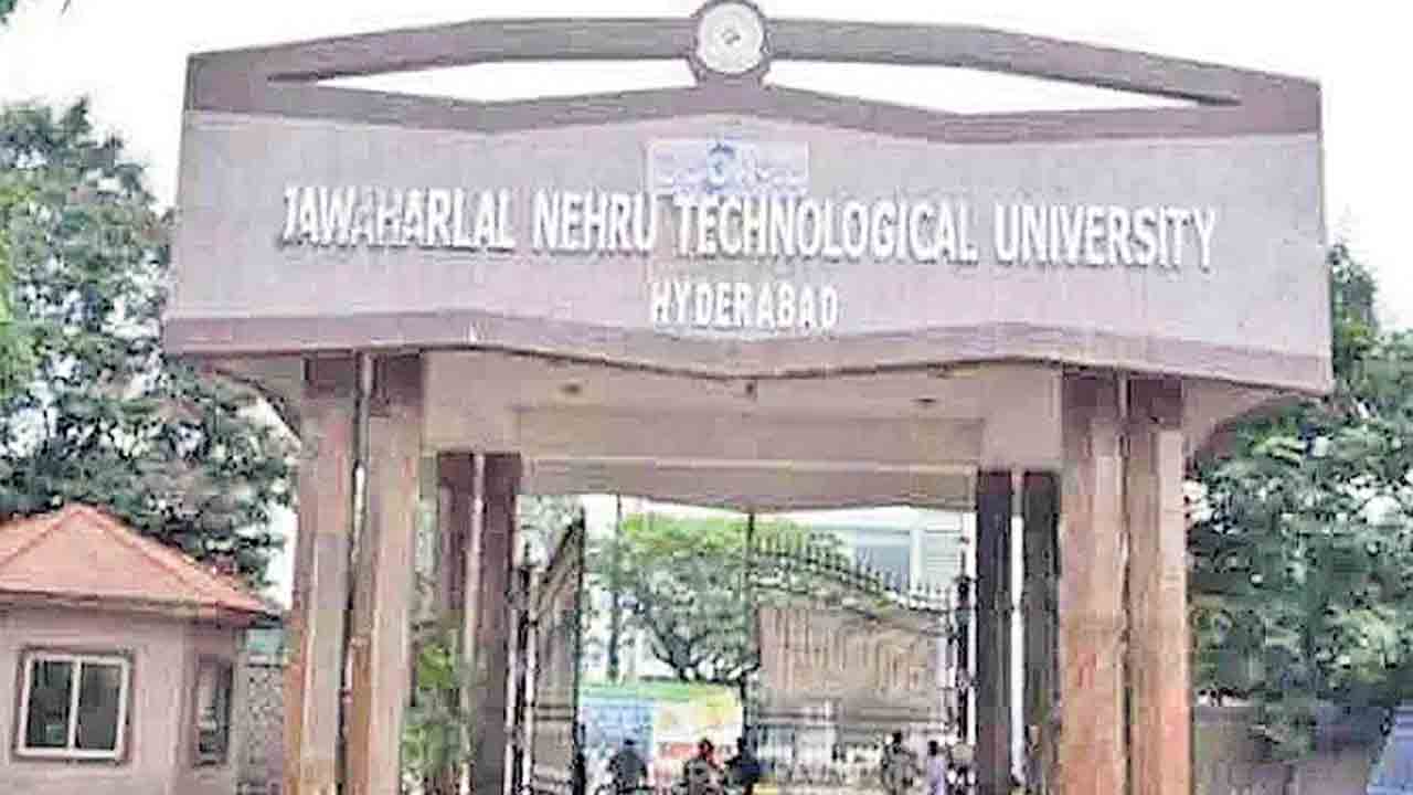 ‘వన్‌టైమ్‌ సెటిల్‌మెంట్‌’తో జేఎన్‌టీయూ కుచ్చుటోపీ