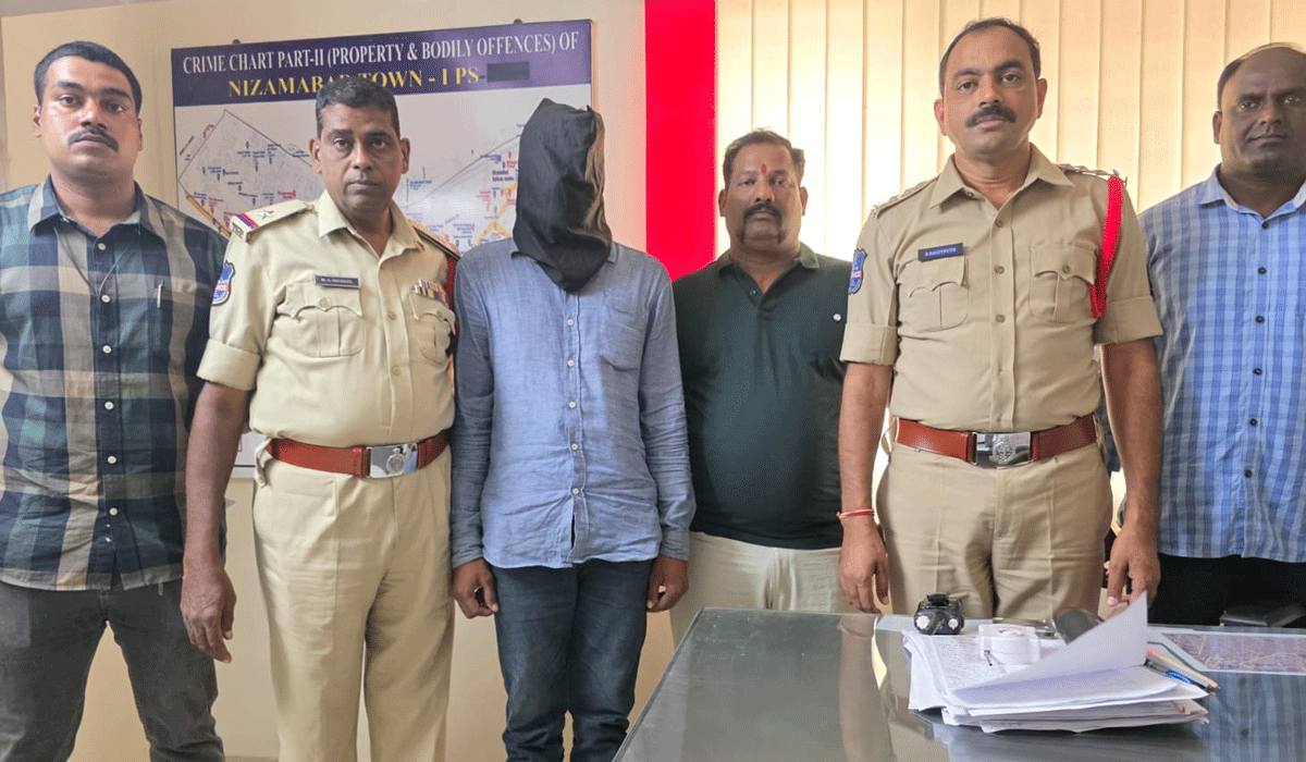 murder case | మర్డర్ కేసును ఛేదించిన పోలీసులు.. నిందితుడిని అరెస్ట్ చేసిన పోలీసులు