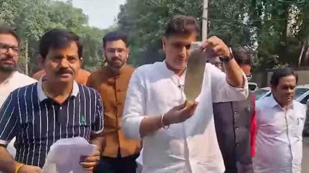 Aap Brings Yamuna Water To