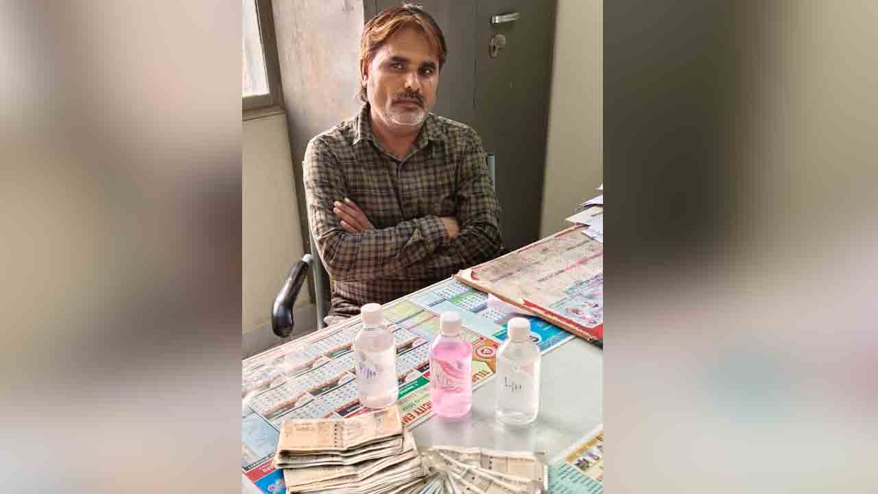 ACB Raids | రూ.30 వేలు లంచం తీసుకుంటూ పట్టుబడ్డ అసిస్టెంట్‌ ఇంజినీర్‌