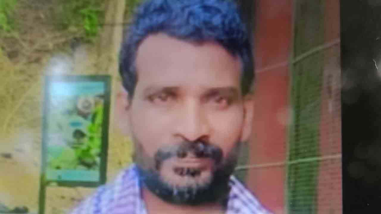 Accident | పచ్చగడ్డి కోసం వెళ్లి ప్రాణాలు పోగొట్టుకున్నాడు..