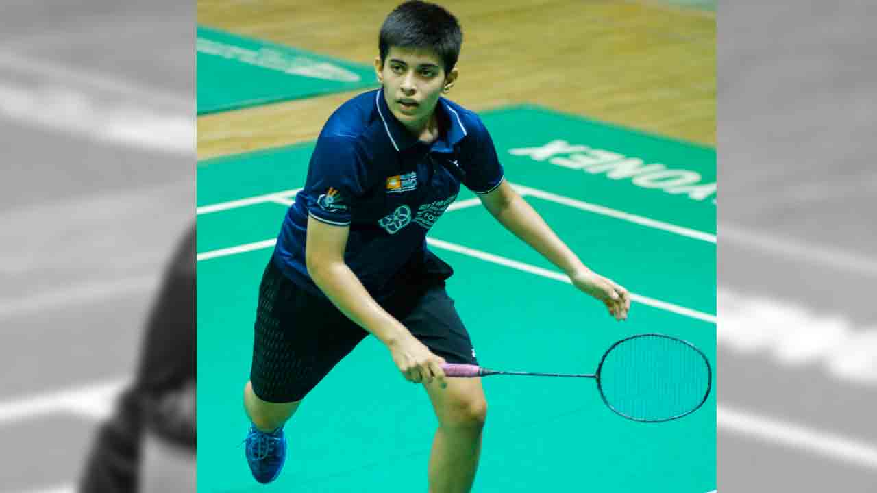 సెమీస్‌కు అన్మోల్‌