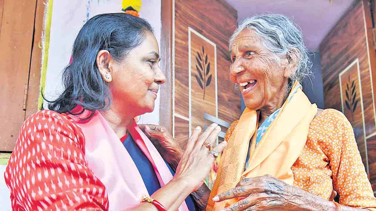 గెలిపించండి.. సేవ చేస్తా