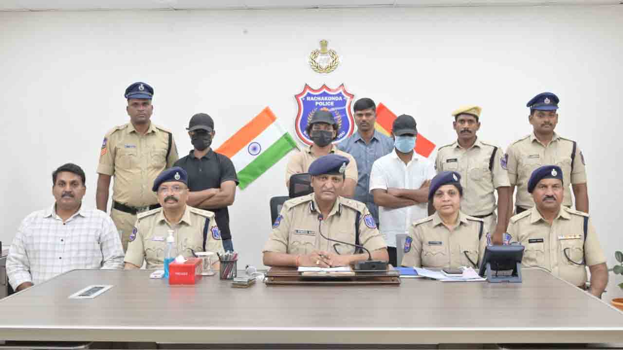 వ్యాపారంలో నష్టం వచ్చిందనే కాల్పులు