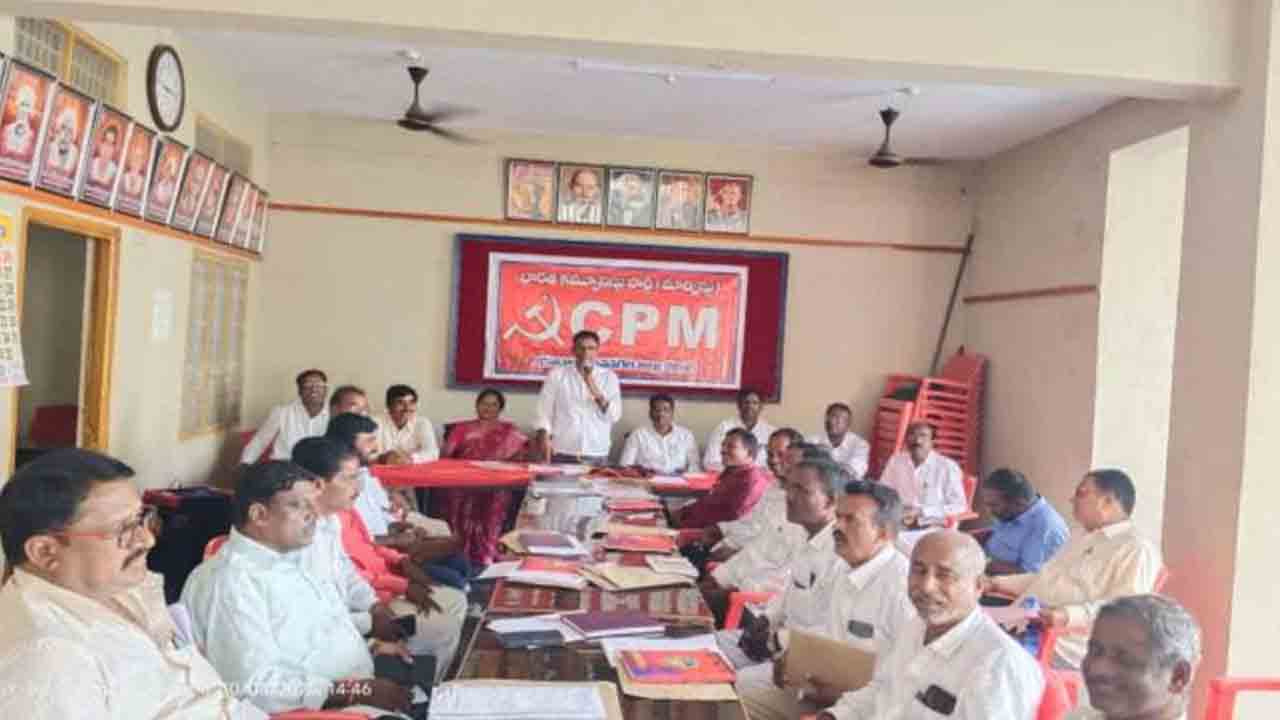 6న ఆర్ఆర్ఆర్ నిర్వాసితులతో ధర్నా