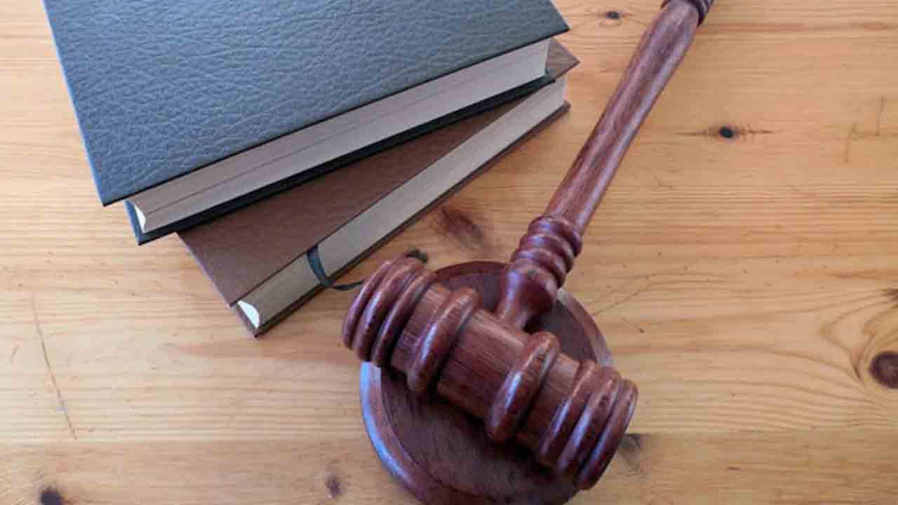 Compensation | రోడ్డు ప్రమాదంలో భార్య మృతి.. 11 ఏళ్ల తర్వాత భర్తకు రూ.51 లక్షల పరిహారం..!