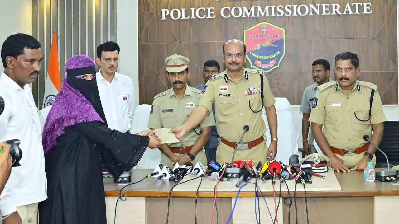 Dgp Shivadhar Reddy