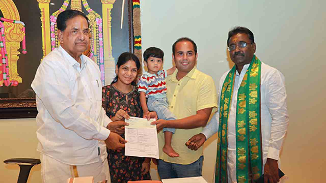 TTD | టీటీడీకి రూ.30 లక్షలు విరాళం అందజేత