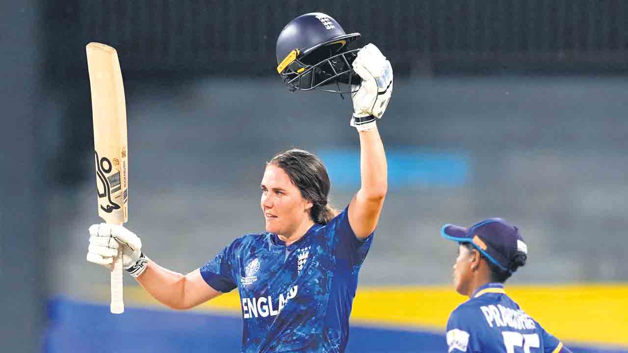 నాట్‌ సీవర్‌ సెంచరీ.. శ్రీలంకపై ఇంగ్లండ్‌ ఘన విజయం