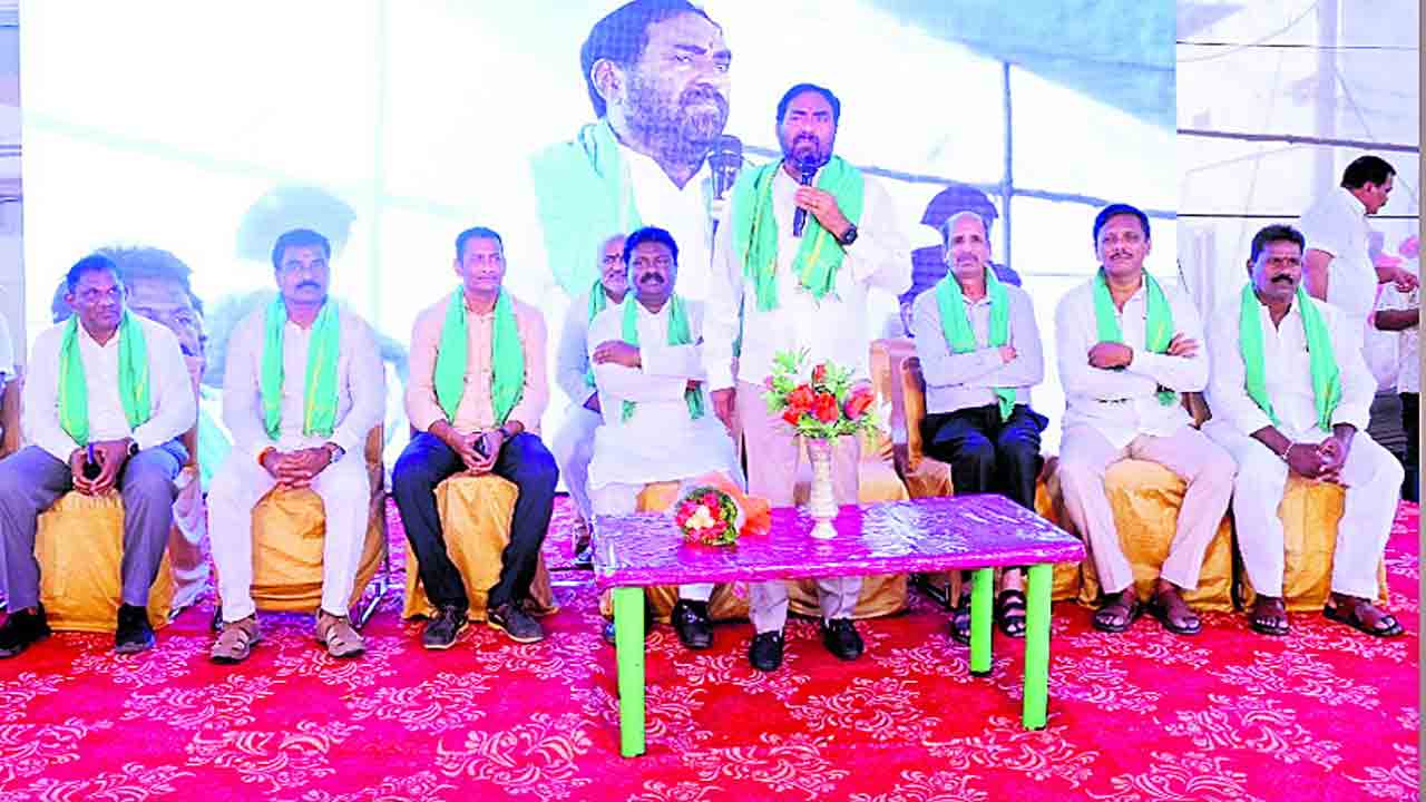రైతు సదస్సు ఏర్పాటు అభినందనీయం