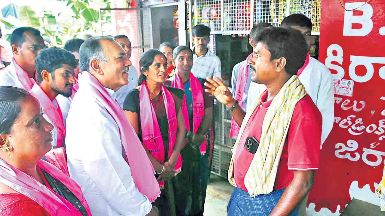 కాంగ్రెస్‌ ఉంటే.. గూనపెంకులూ అమ్ముకునుడే