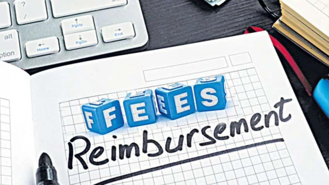 Fee Reimbursement | బకాయిలు చెల్లించకుంటే నవంబర్ 3 నుంచి బంద్..! కాంగ్రెస్ సర్కారుకు ప్రైవేట్ కాలేజీల వార్నింగ్..!
