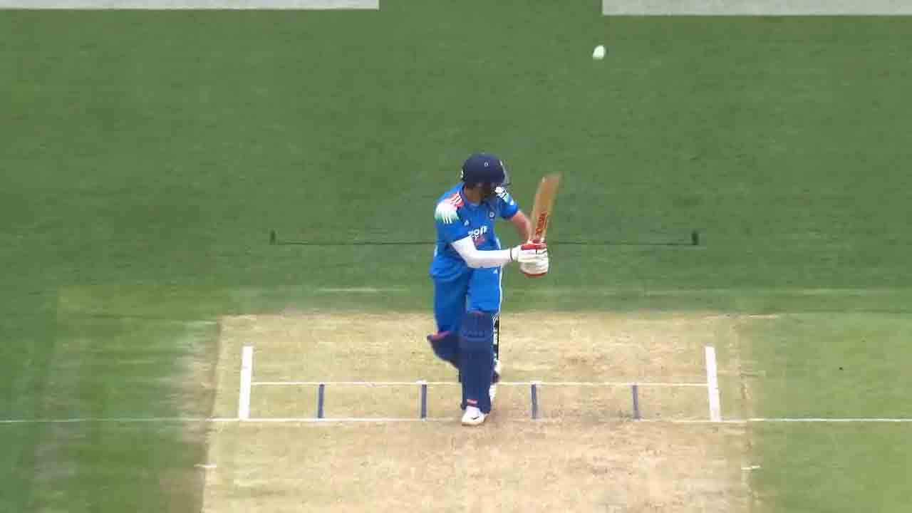 INDvAUS | కెప్టెన్‌ అవుట్.. మూడో వికెట్‌ను కోల్పోయిన టీమిండియా