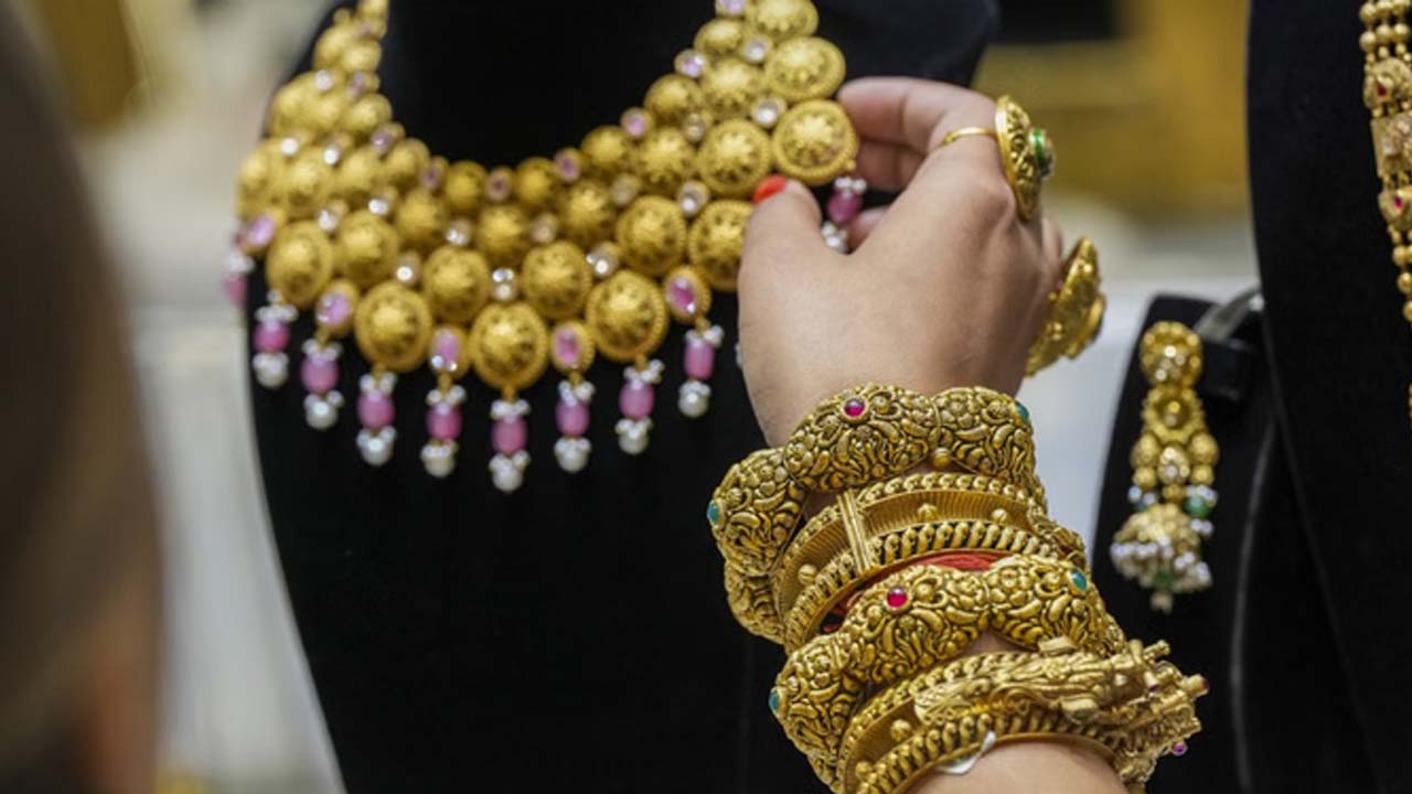 Gold Demand | పసిడి ధరలకు రెక్కలు.. భారత్‌లో భారీగా తగ్గిన గోల్డ్‌ డిమాండ్‌..!