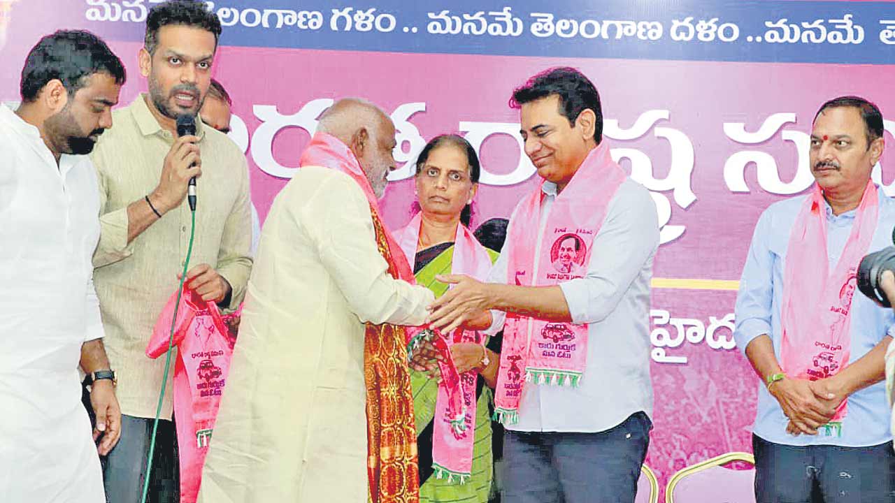 కాంగ్రెస్‌కు తగిన బుద్ధి చెప్పాలి