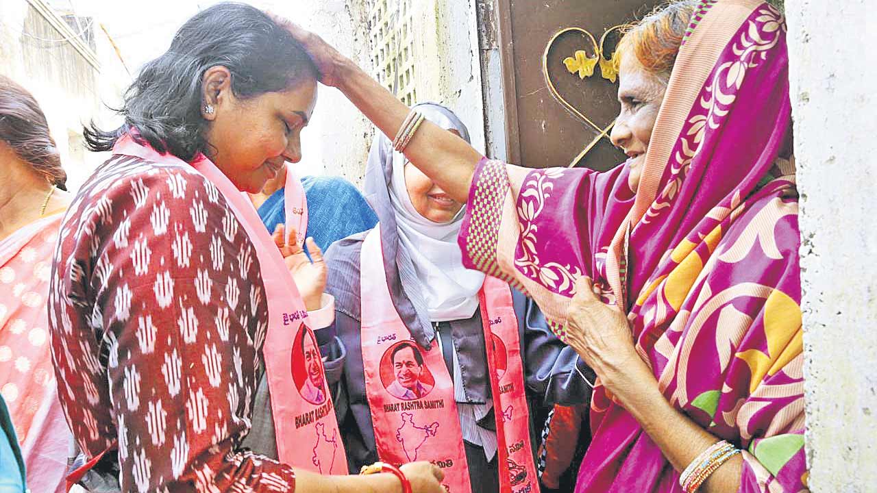 బతికున్నంత కాలం కేసీఆర్‌కే ఓటేస్తాం