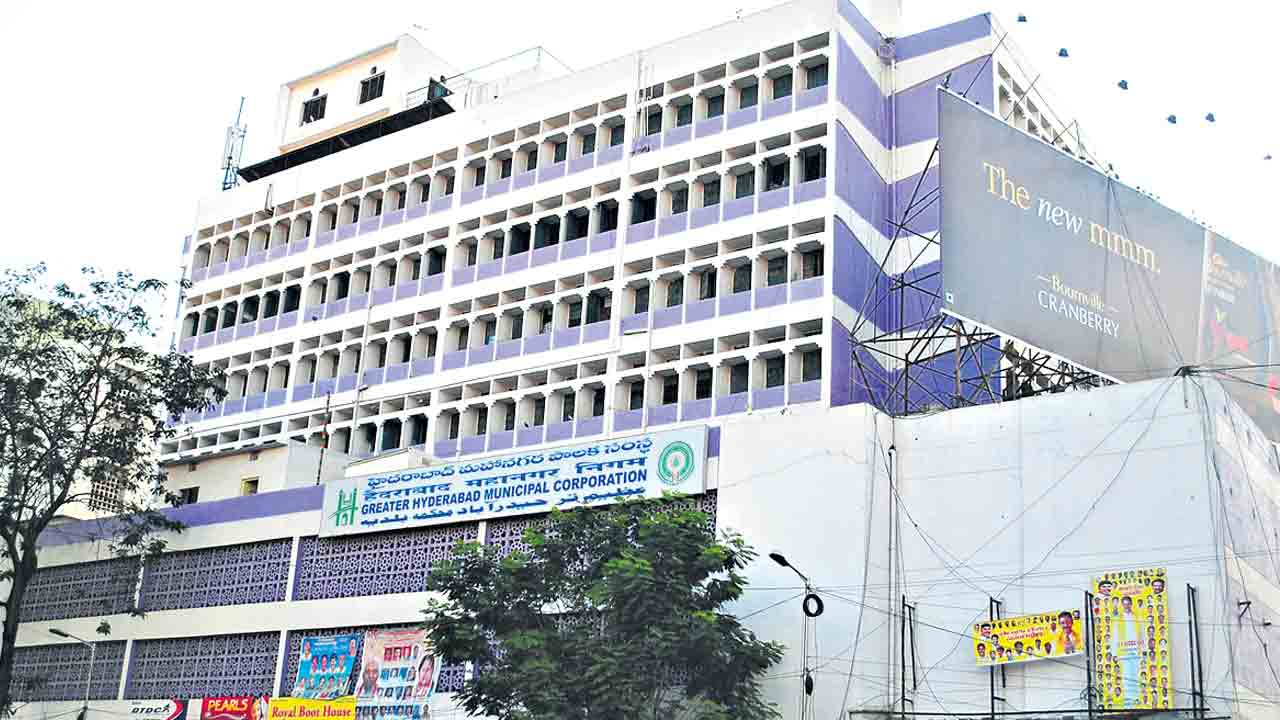 బల్దియా పనులకు.. ఆమడ దూరం