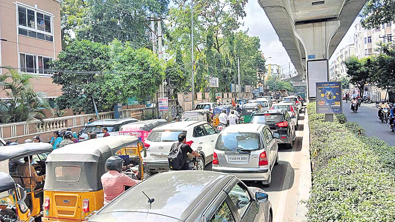 సమస్యల వలయంలో యూసుఫ్‌గూడ