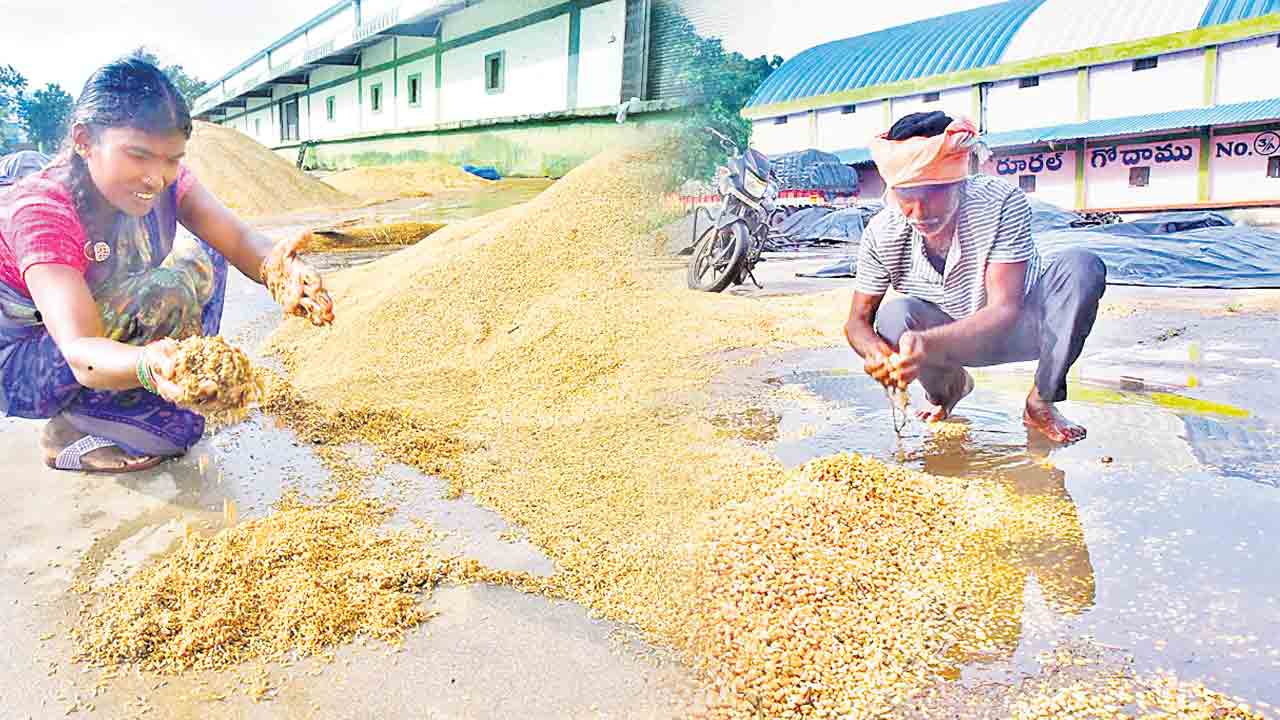 జల దిగ్బంధంలో కోహెడ
