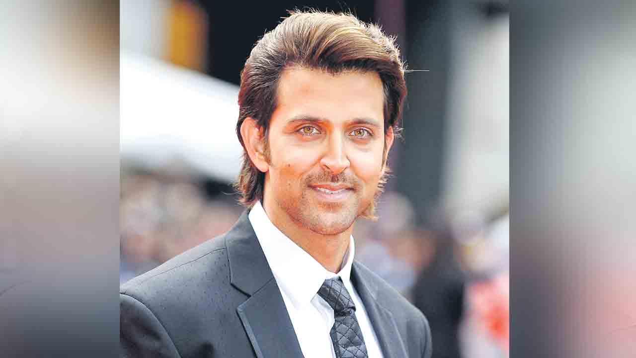 వెబ్‌సిరీస్‌కు నిర్మాతగా హృతిక్‌రోషన్‌