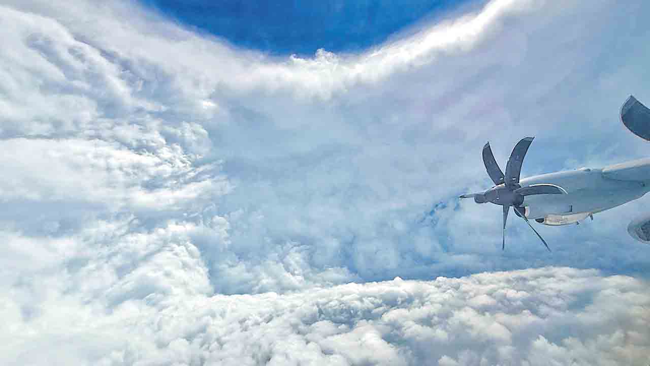 174 ఏండ్లలో చూడని తుఫాన్‌!.. జమైకాలో మెలిస్సా బీభత్సం