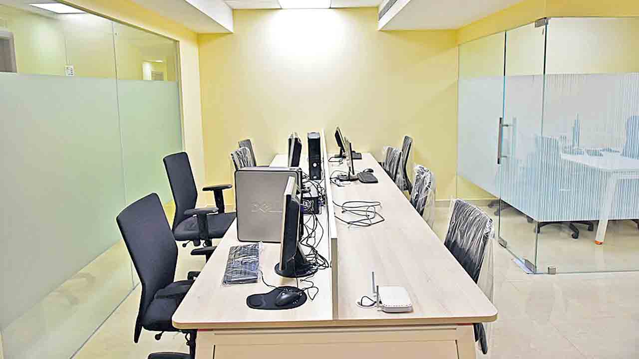 ఆఫీస్‌ స్పేస్‌ మార్కెట్‌ డౌన్‌