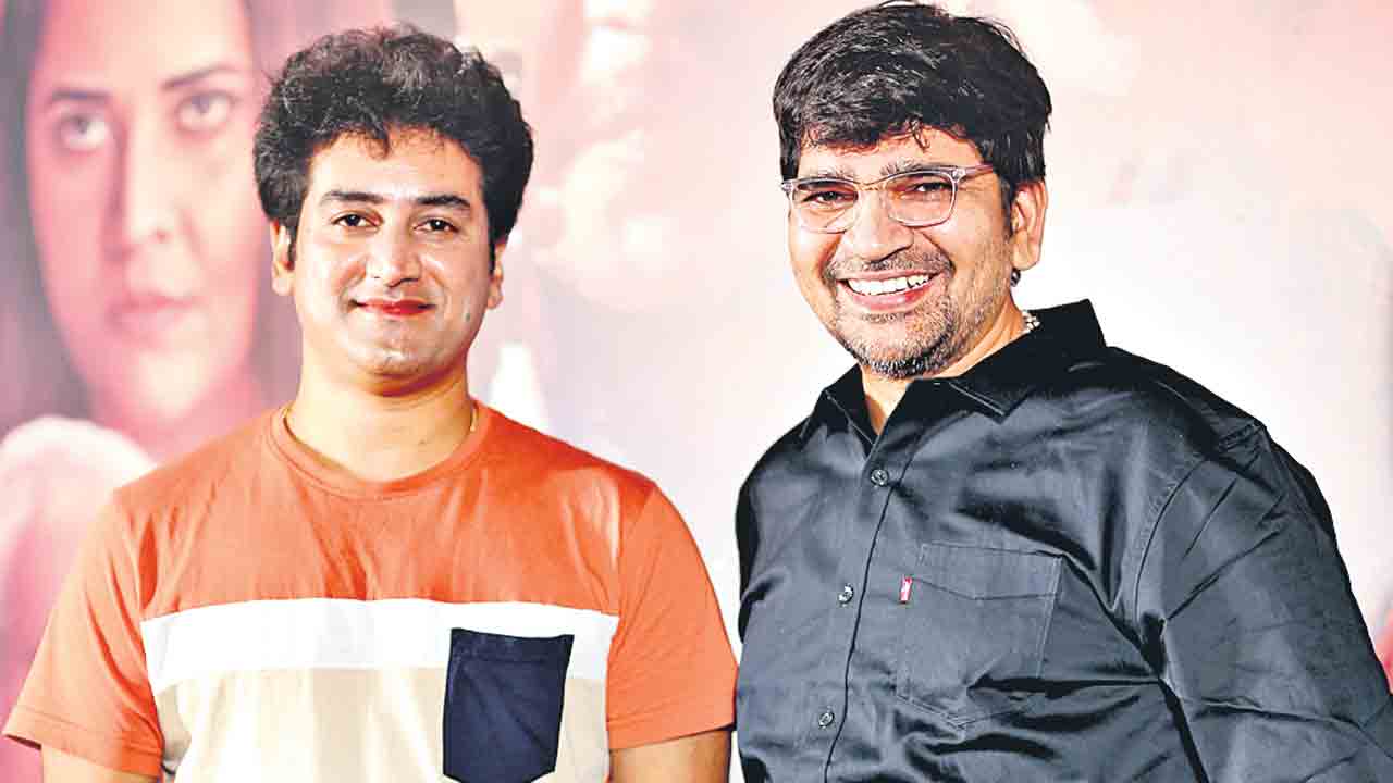 అరి కథతో పుస్తకం