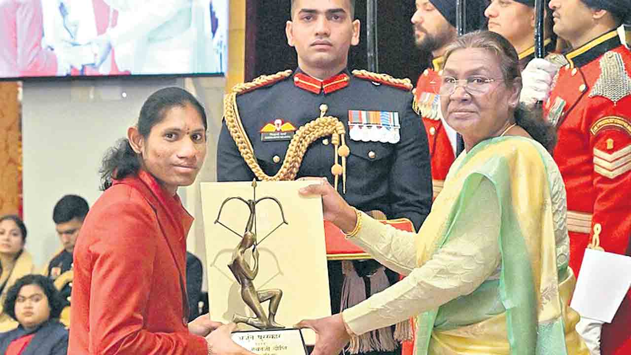 Jivanji Deepti Award
