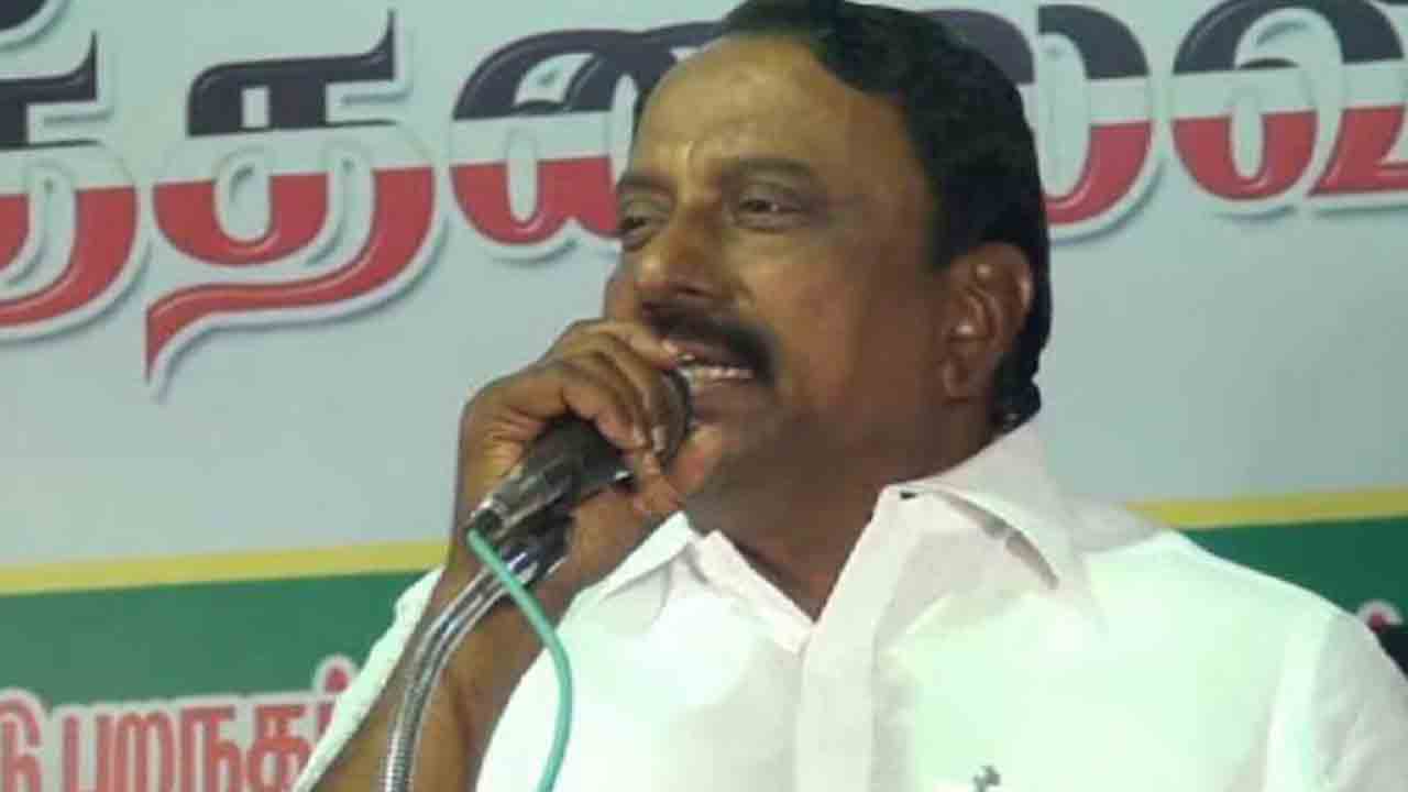 KA Sengottaiyan | శశికళ సహాయకుడు కేఏ సెంగోట్టయన్‌.. అన్నాడీఎంకే నుంచి   బహిష్కరణ