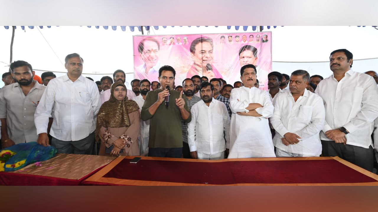 KTR | హైడ్రా బాధితుల కన్నీటిలో ప్రభుత్వం కొట్టుకుపోతుంది : కేటీఆర్
