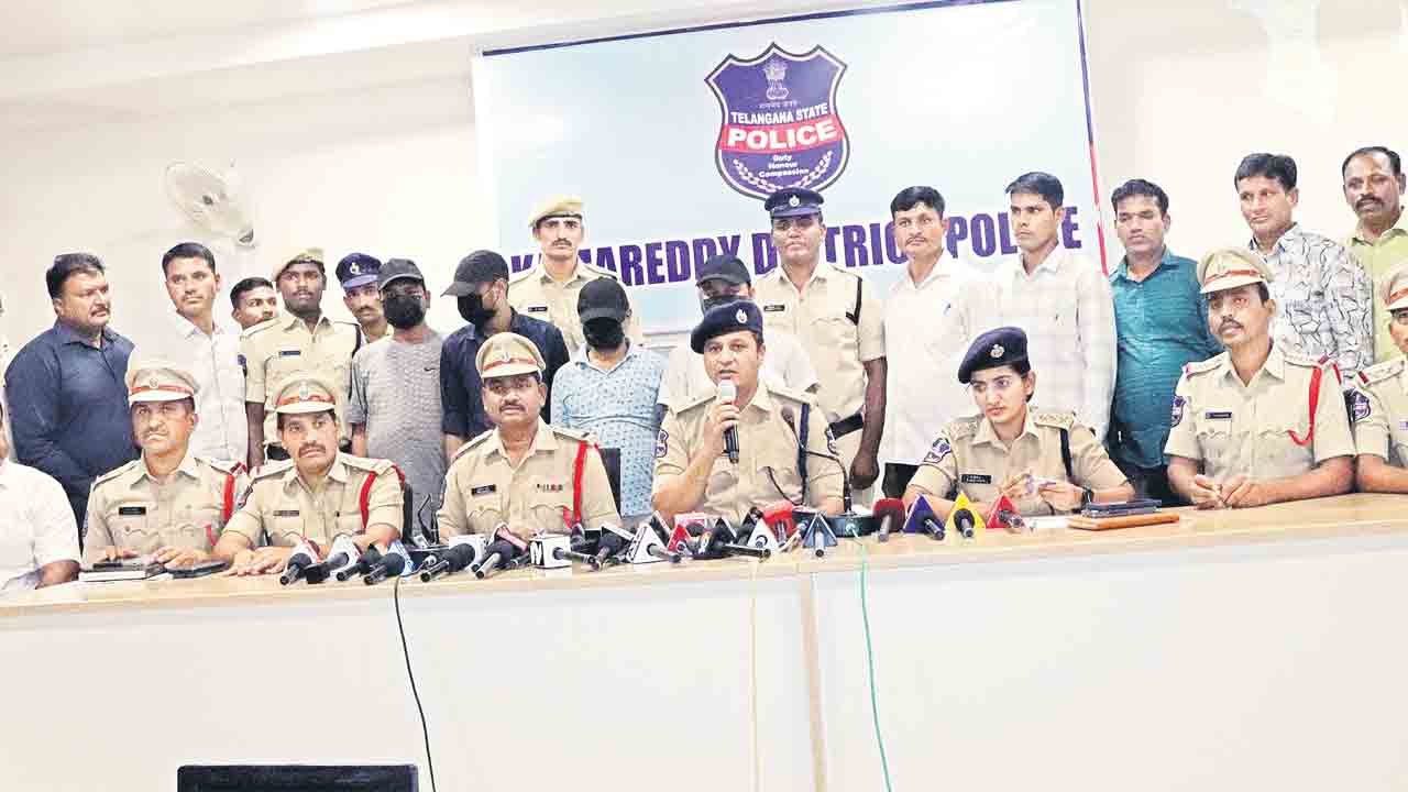 నకిలీ నోట్ల తయారీ అంతర్రాష్ట్ర ముఠా అరెస్టు