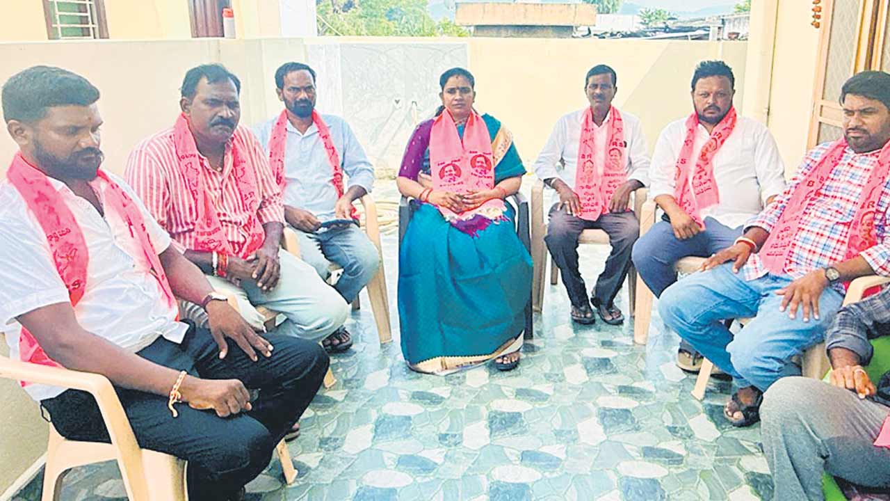 బీసీలపై కాంగ్రెస్‌ది కపట ప్రేమ