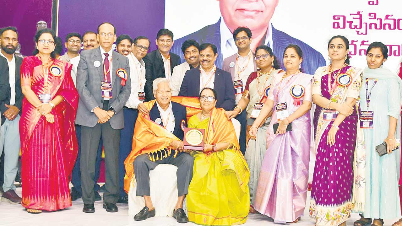 సాంకేతికత పెరిగినా హ్యూమన్‌ టచ్‌ తగ్గద్దు