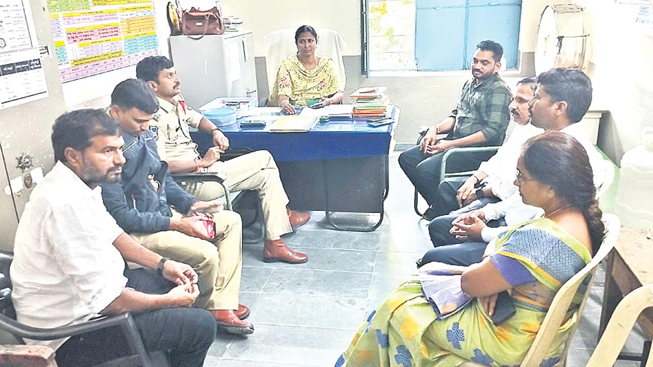 అటెండర్ కీచక పర్వం!