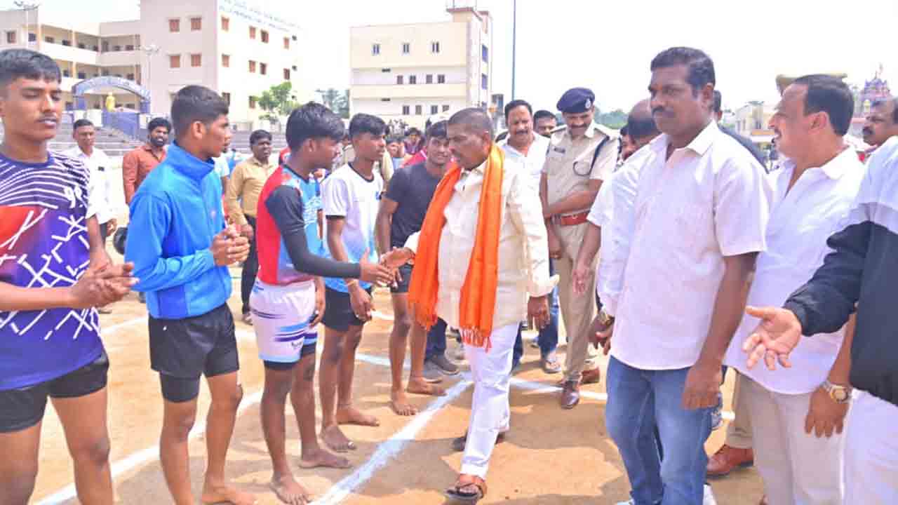 Mla Gudem Mahipal Reddy1